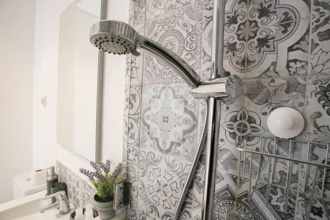 Santa Catarina Cozy Nest - Porto Downtown Appartement Buitenkant foto